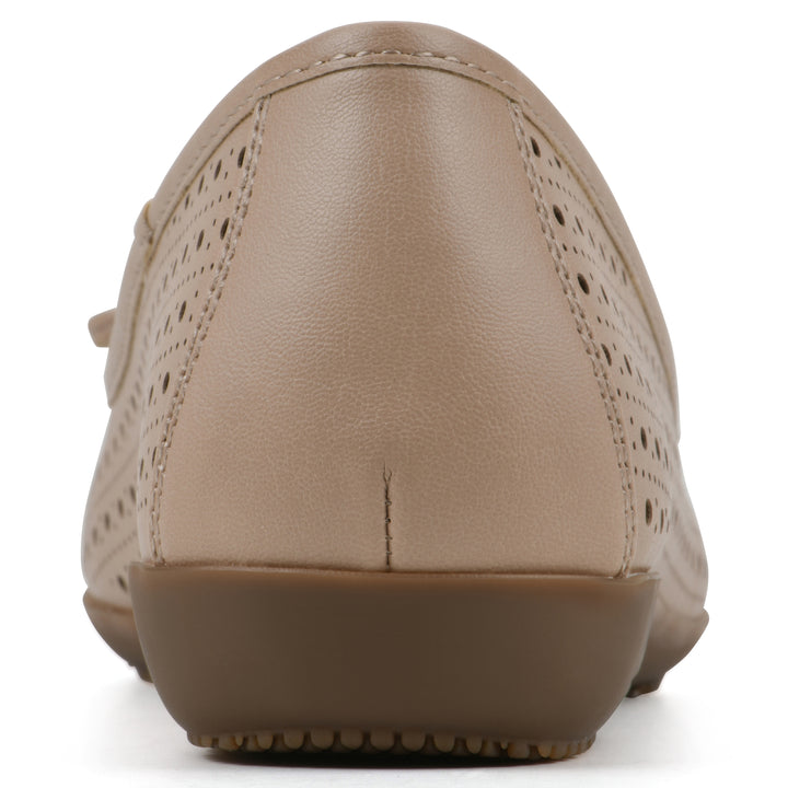 Cheryl Flat