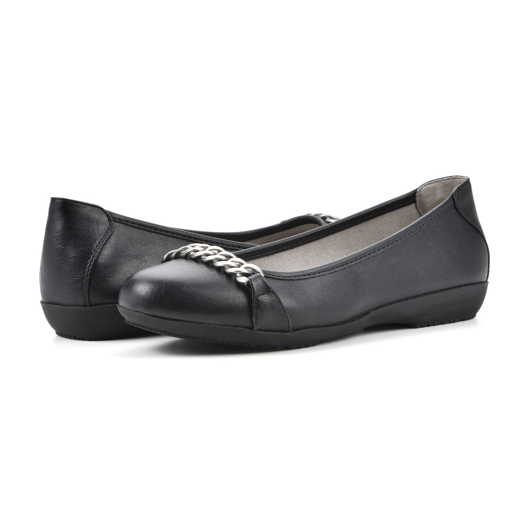 Charmed Flat