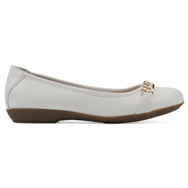 Charmed Flat