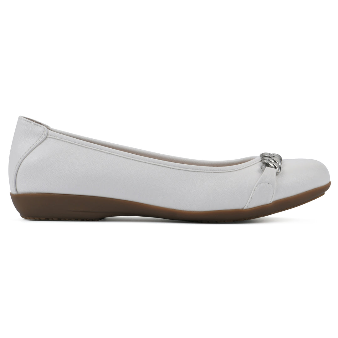 Charmed Flat