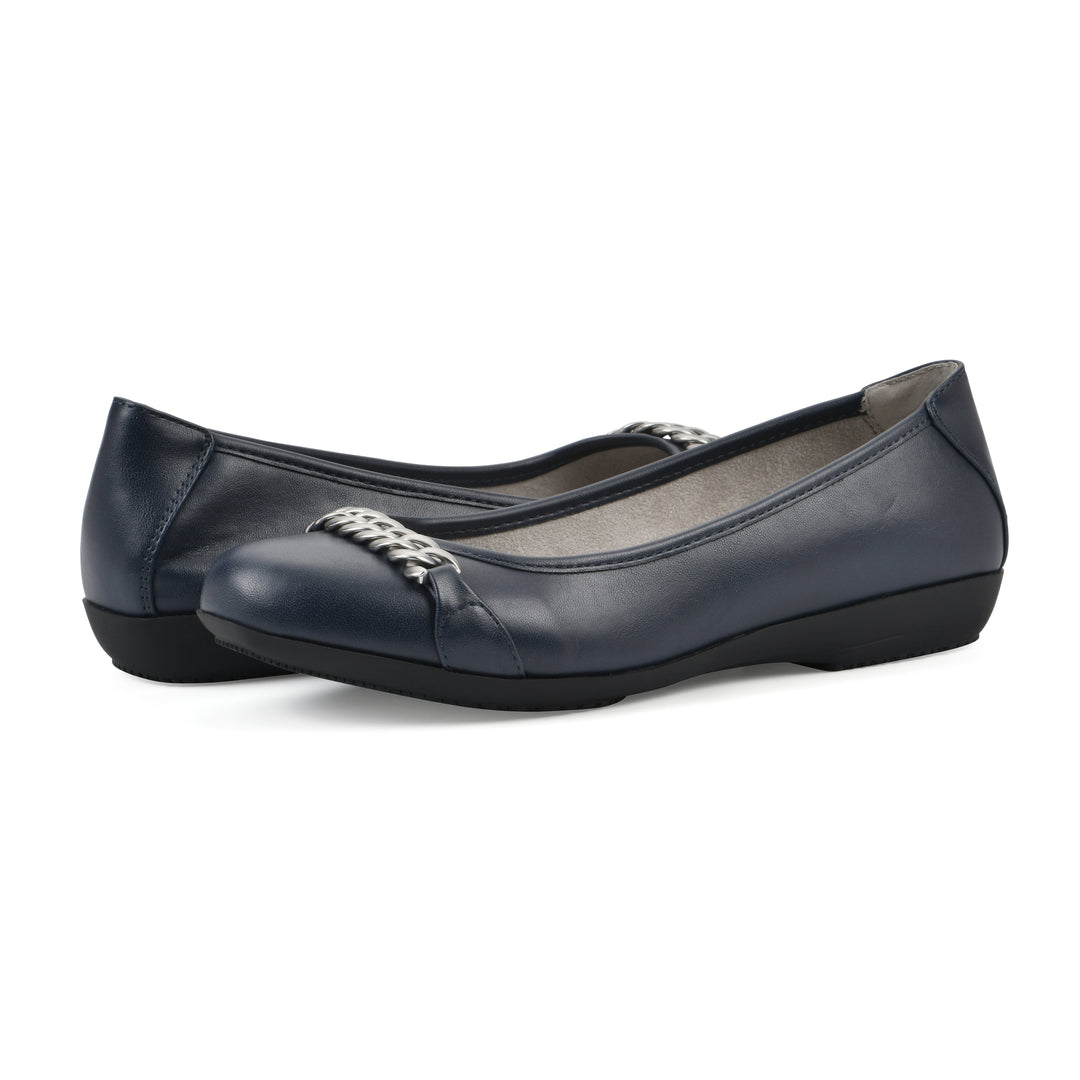 Charmed Flat