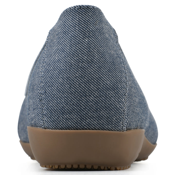 Charmed Flat