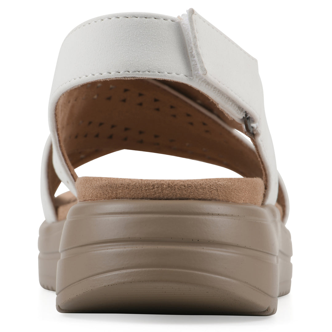 Haniya Sandal